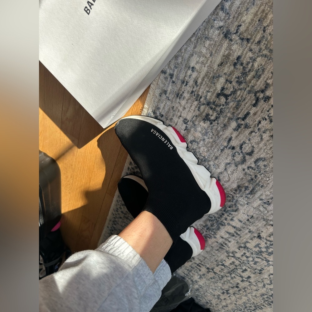 Balenciaga speed shoes. Size 38 EU. (Size 7.5 US) Black white and pink. - Picture 16 of 16